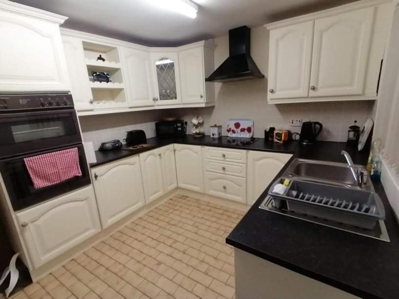 Comfy Quiet Town House Villa Strabane Eksteriør bilde